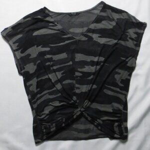 4/$14 LUCKY BRAND womens BLACK shirt CAMO gray TOP sheer V-NECK SIZE L